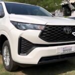 Toyota Innova Hycross: The Ultimate Luxury Ride for Long Tours